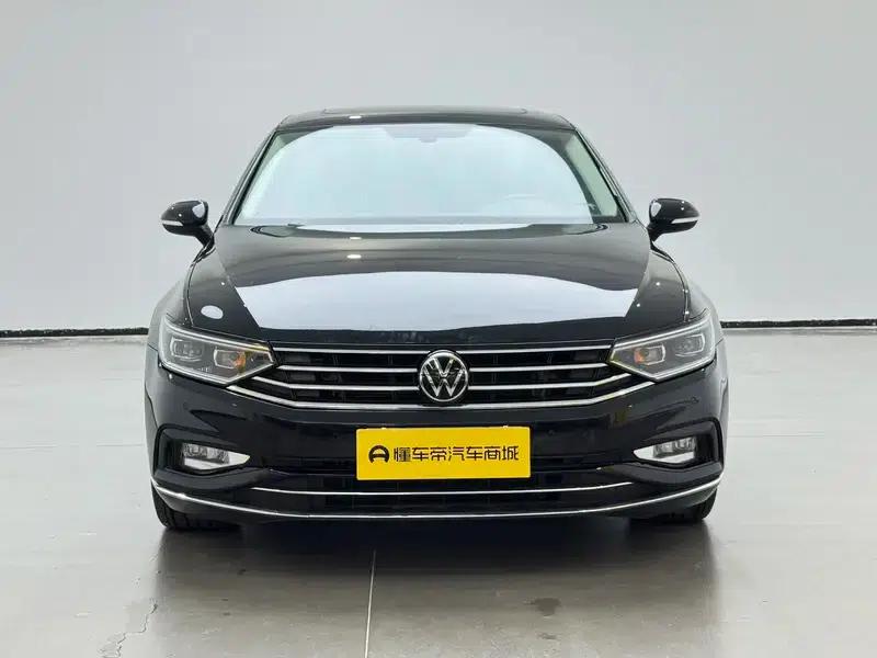 2020 Volkswagen Passat 330TSI DSG Luxury — миниатюра 2