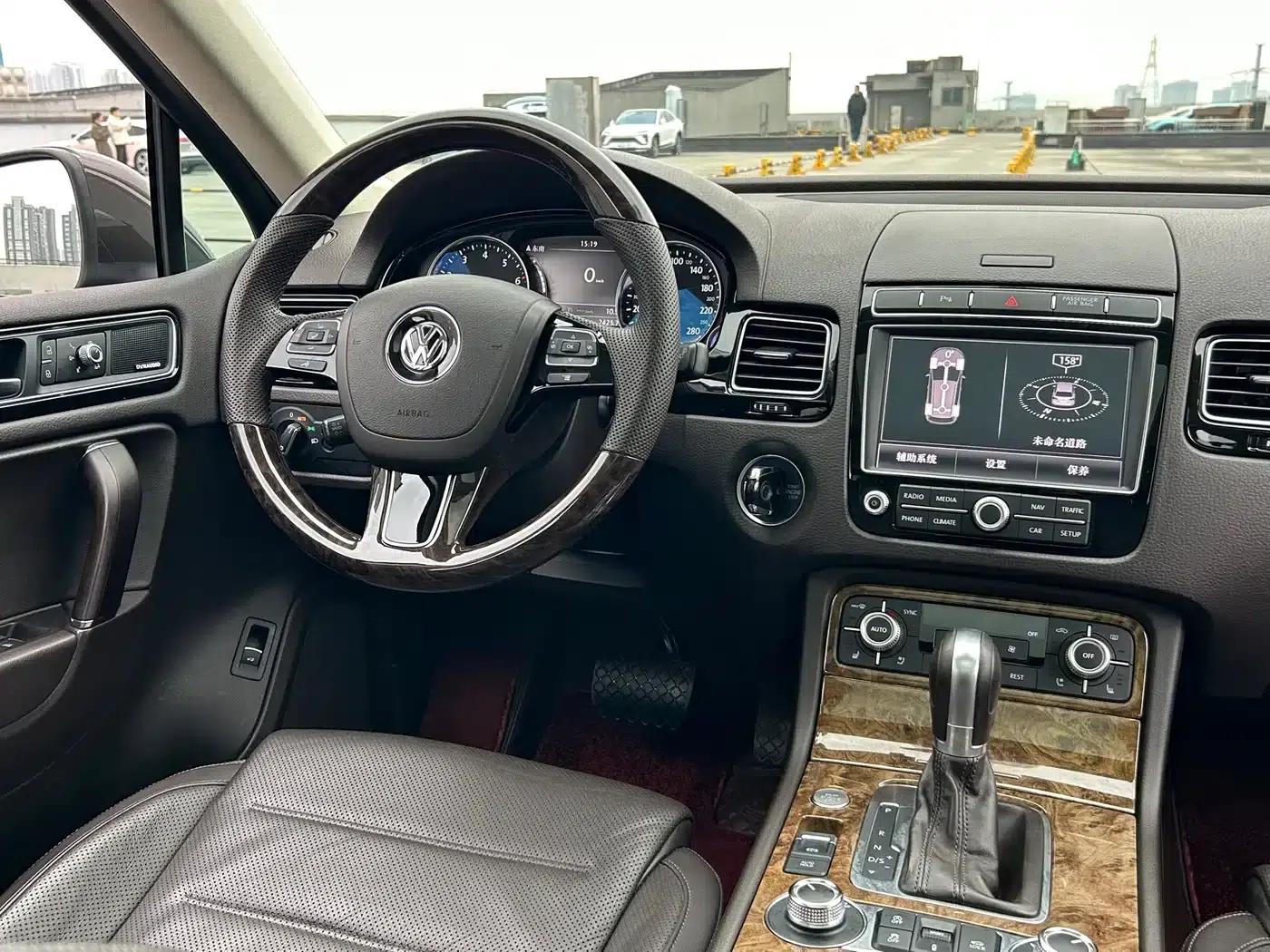 2017 Touareg 3.0TSI Cross Edition — миниатюра 9
