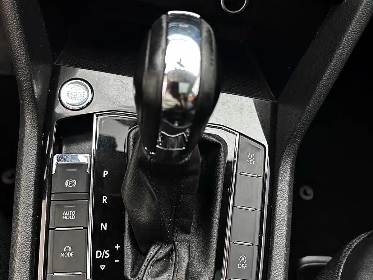 Tharu 2021 280TSI 2WD Luxury Edition PLUS — миниатюра 22