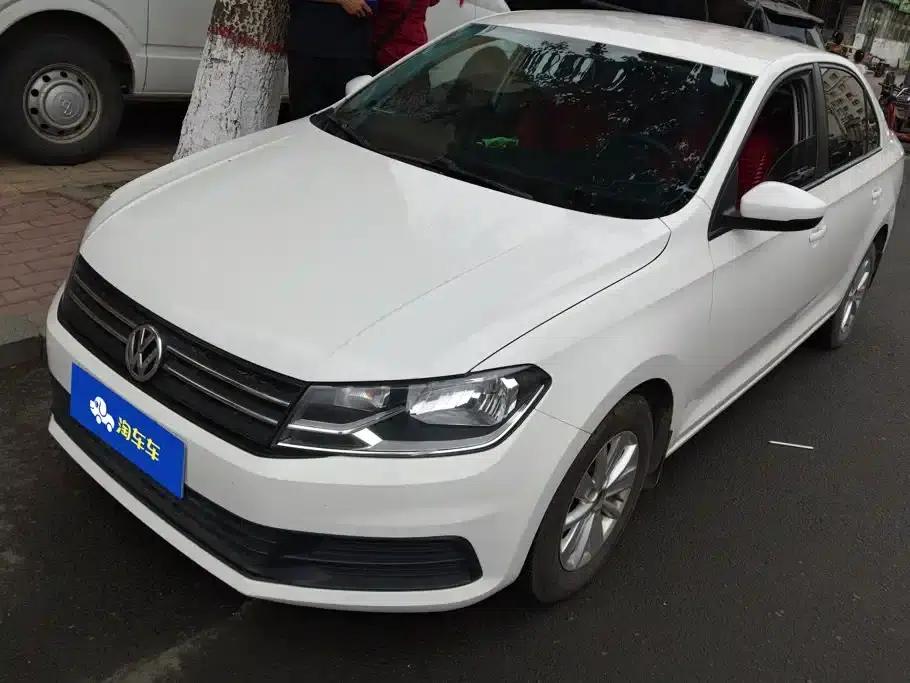 Santana 2016 1.6L Manual Fashion Edition — миниатюра 1