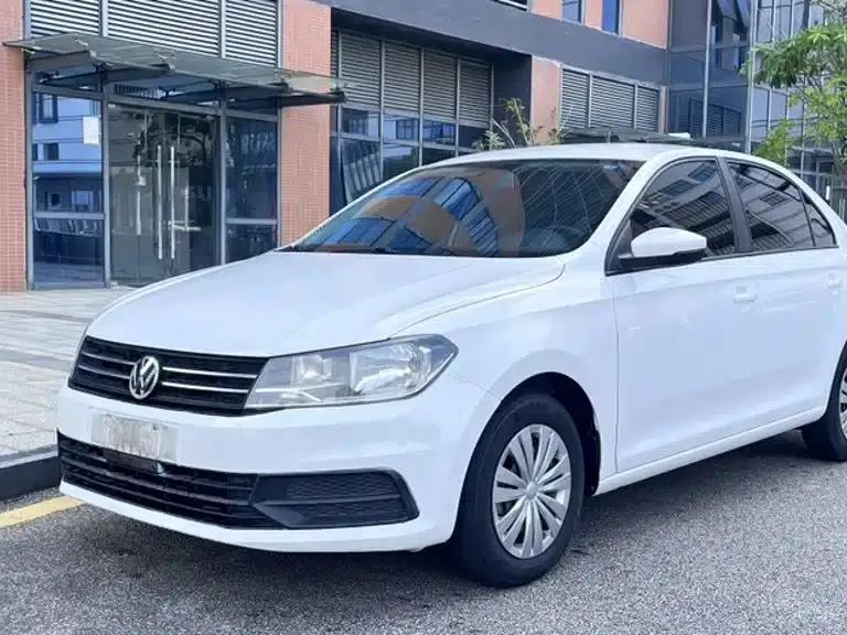Santana 2017 Gran Lavida 1.6L Automatic Fashion Edition — миниатюра 1