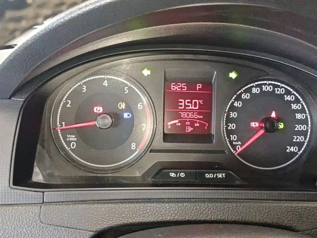 Santana 2016 1.6L Automatic Fashion Edition — миниатюра 12