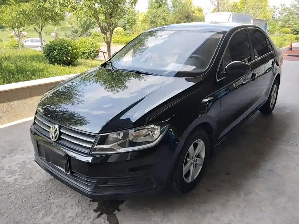 Santana 2016 1.4L Manual Fashion Edition — миниатюра 1