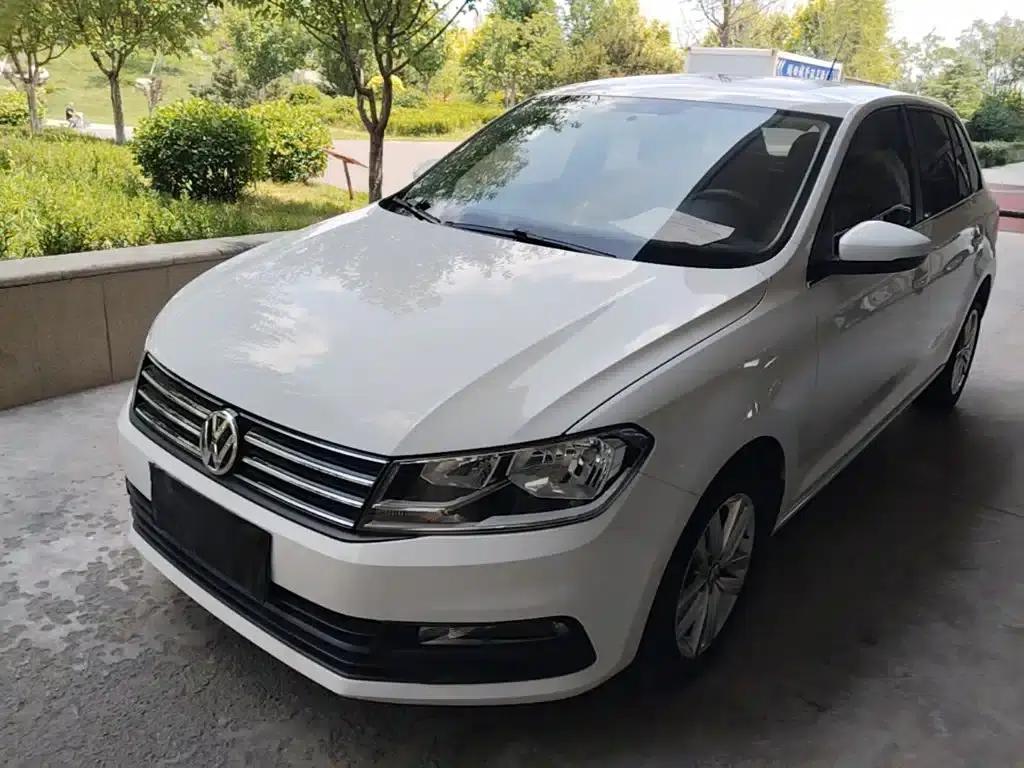 Santana 2015 Gran Lavida 1.6L Automatic Comfort Model — миниатюра 2