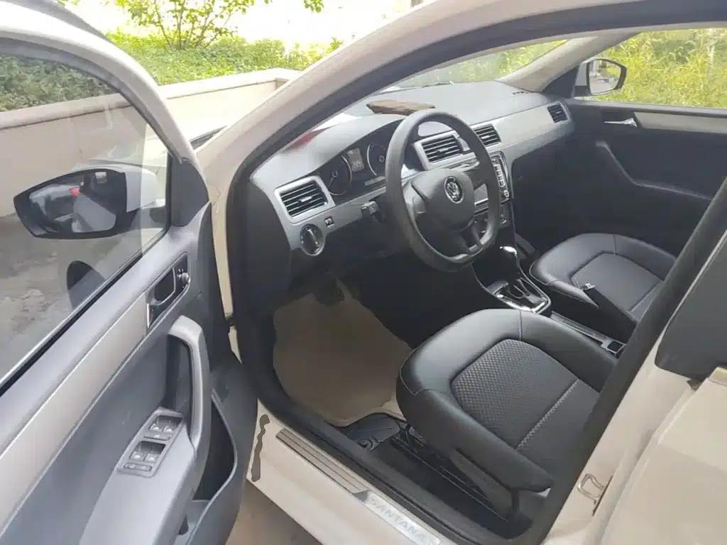 Santana 2015 Gran Lavida 1.6L Automatic Comfort Model — миниатюра 16
