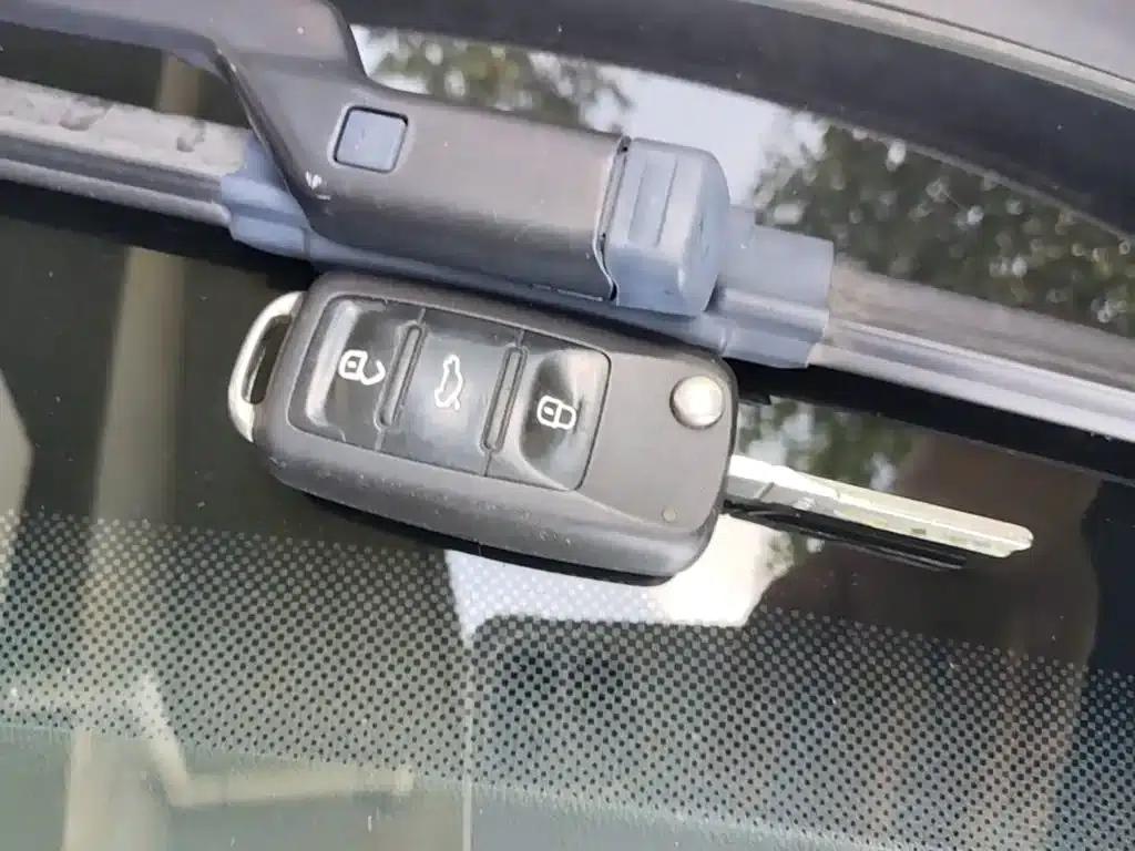 Santana 2015 Gran Lavida 1.6L Automatic Comfort Model — миниатюра 9