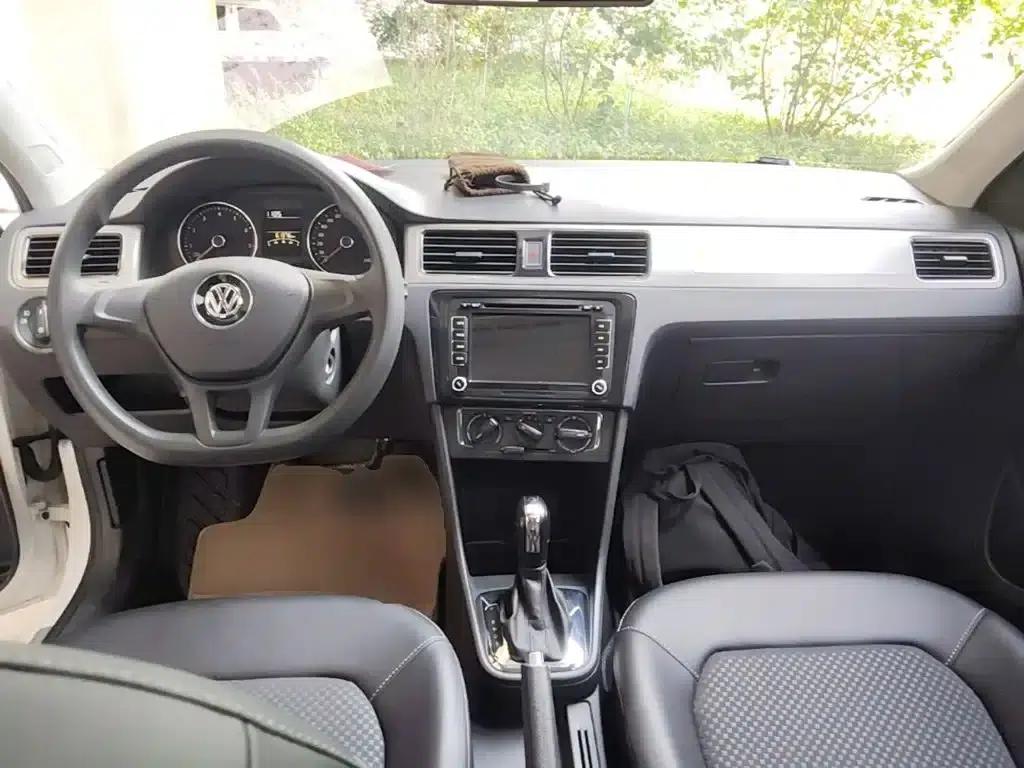 Santana 2015 Gran Lavida 1.6L Automatic Comfort Model — миниатюра 10