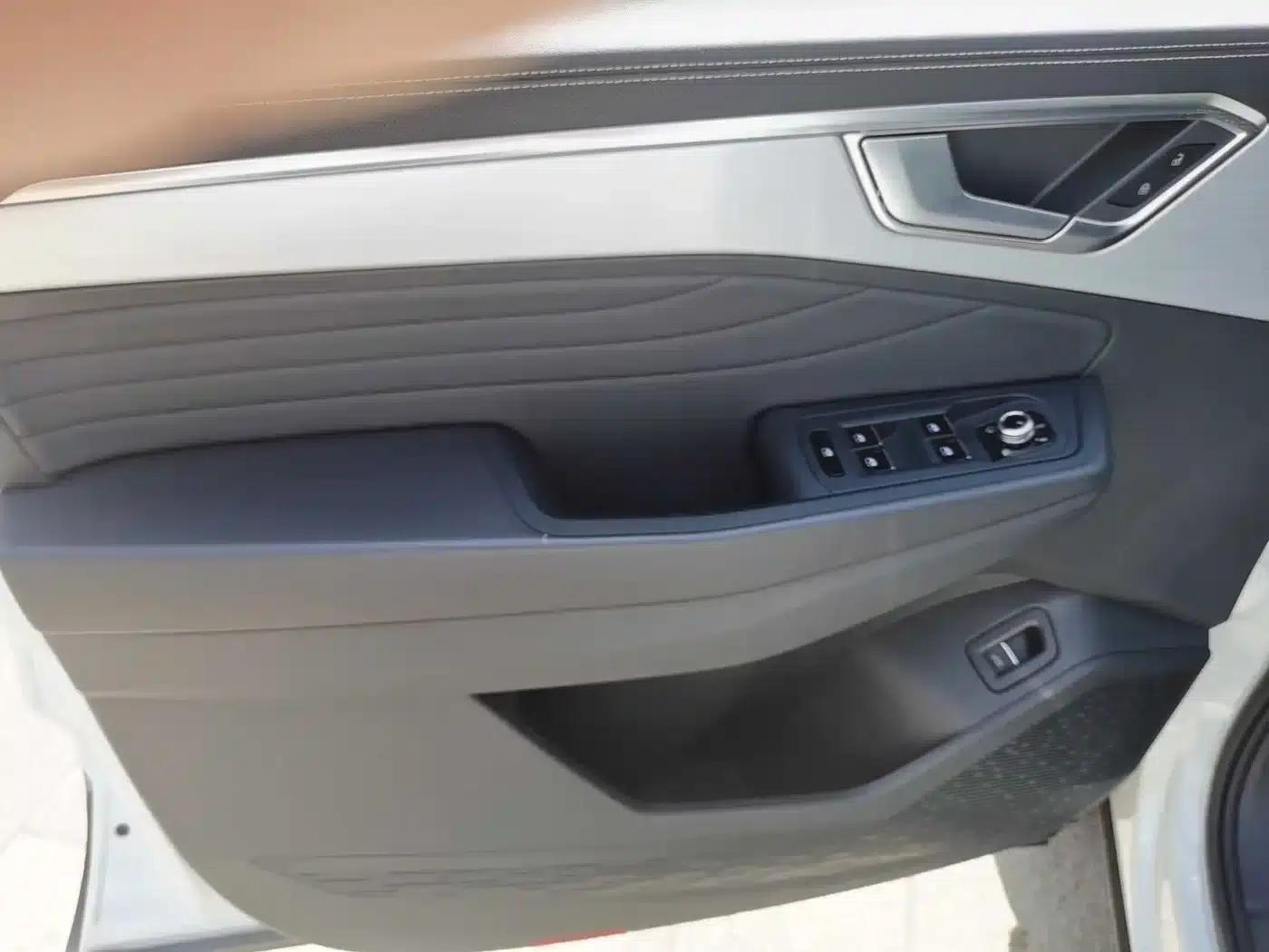 2022 Range Rover 380TSI 4WD Flagship Edition (6-seater) — миниатюра 14
