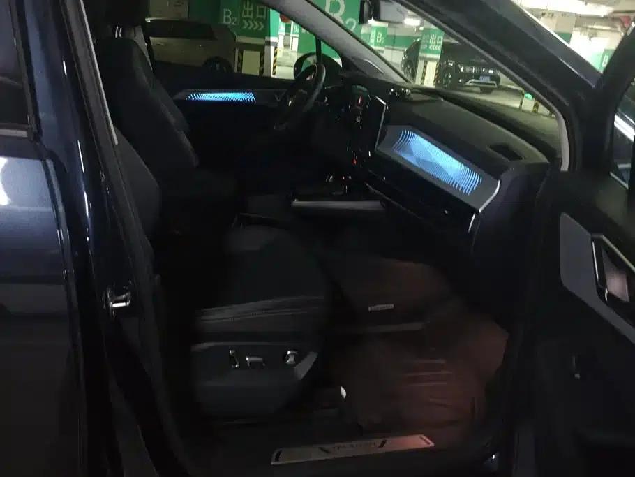 2023 Range Rover 380TSI AWD Luxury Pro 6-seater — миниатюра 8