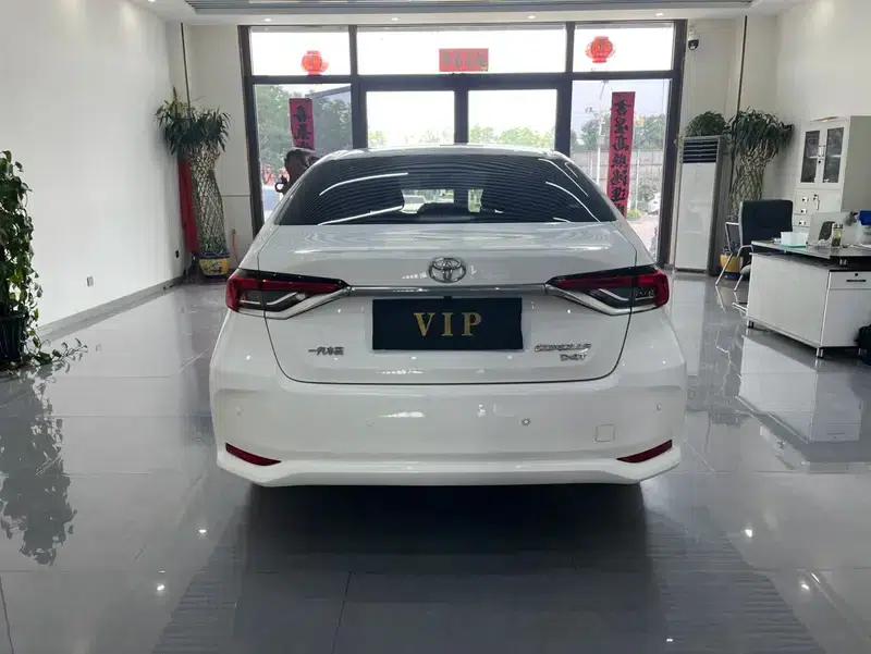 2021 Toyota Corolla 1.2T S-CVT Elite Edition — миниатюра 5