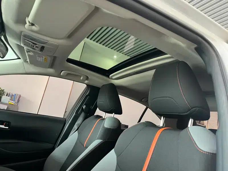2021 Toyota Corolla 1.2T S-CVT Elite Edition — миниатюра 10