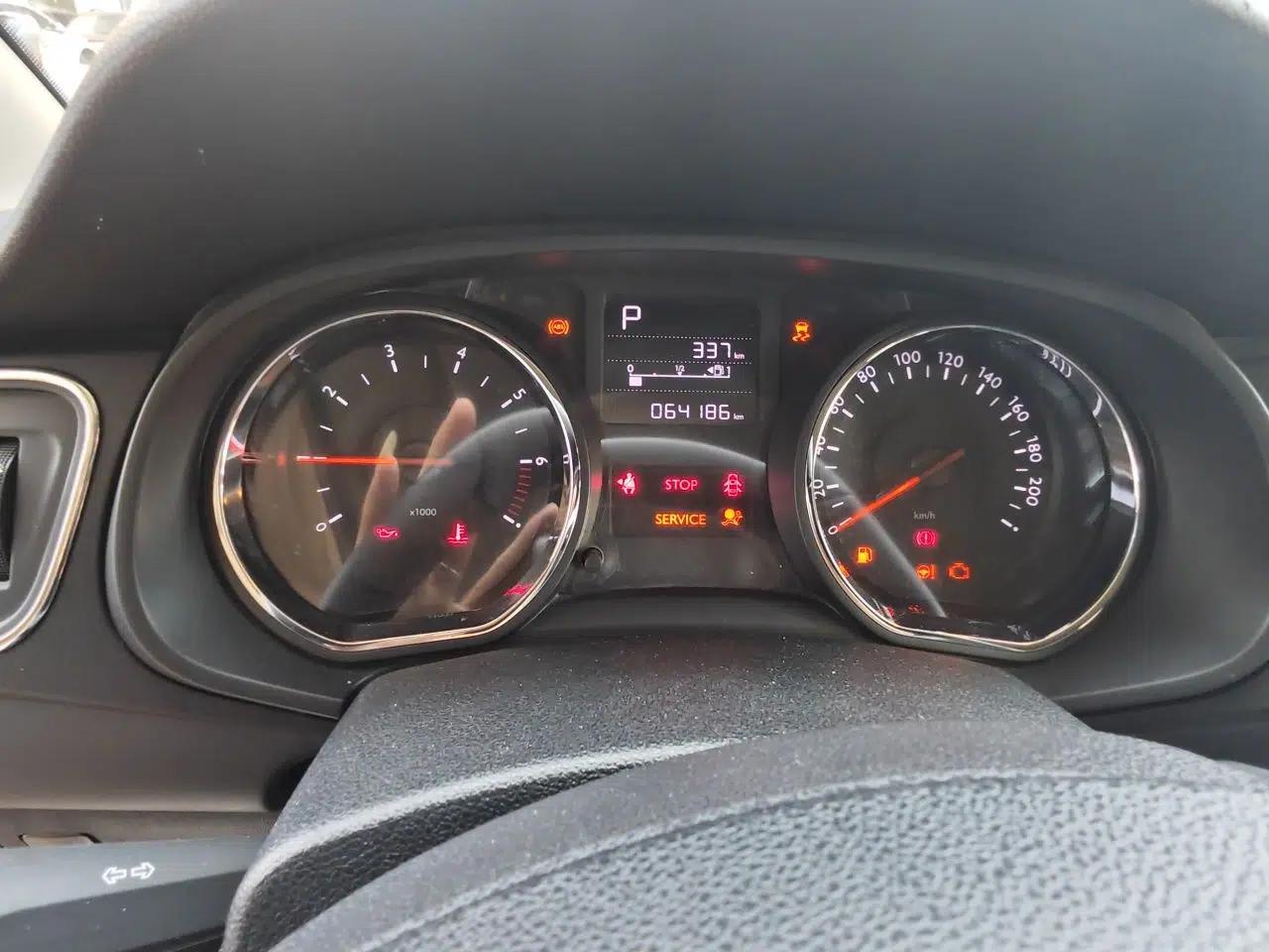 Citroen C3-XR 2015 1.6L Automatic Pioneer Model — миниатюра 11