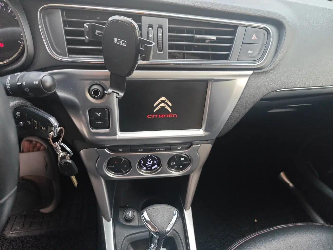 Citroen C3-XR 2015 1.6L Automatic Pioneer Model — миниатюра 13