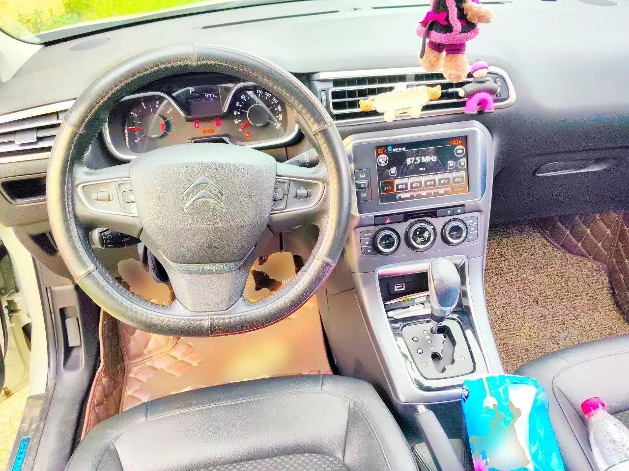 Citroen C4 Sega 2016 1.6L Automatic Luxury Model — миниатюра 10