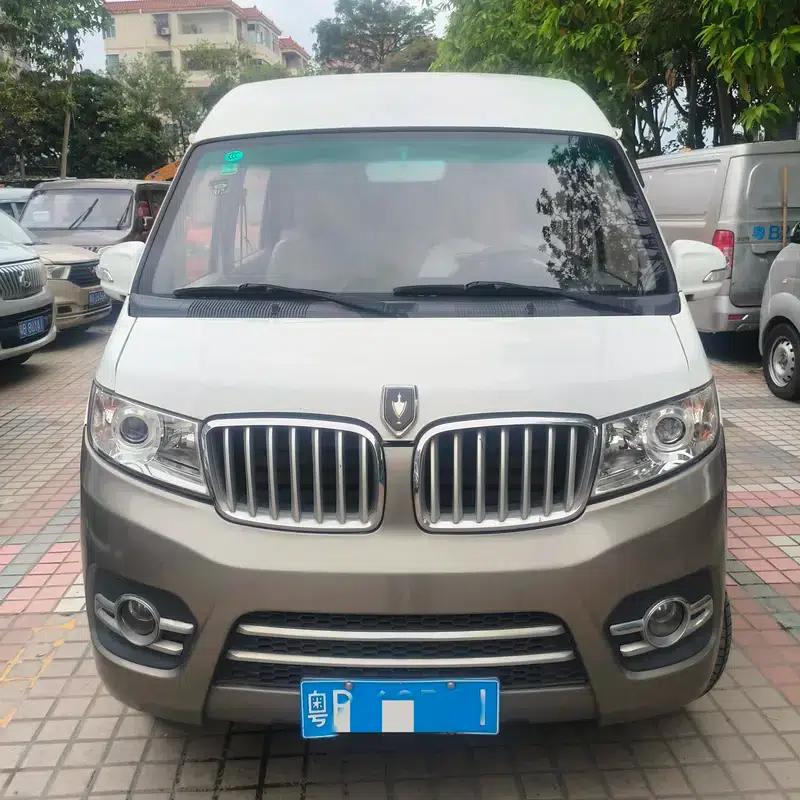 New Hiace X30L 2016 Model 1.5L Business Van DLCG14 — миниатюра 2