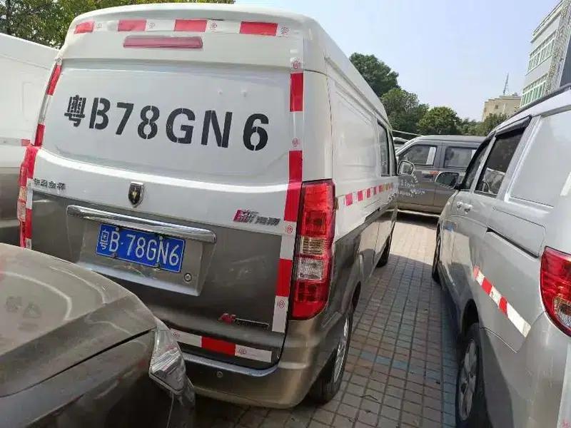 New Hiace X30L 2018 Model 1.5L Van Wealth Edition DLCG14 — миниатюра 6