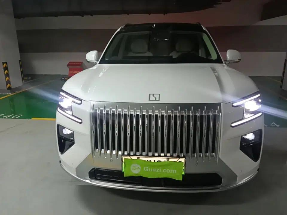 Zeekr 8X 2026 Model Ultra+ Edition 70kWh — миниатюра 2