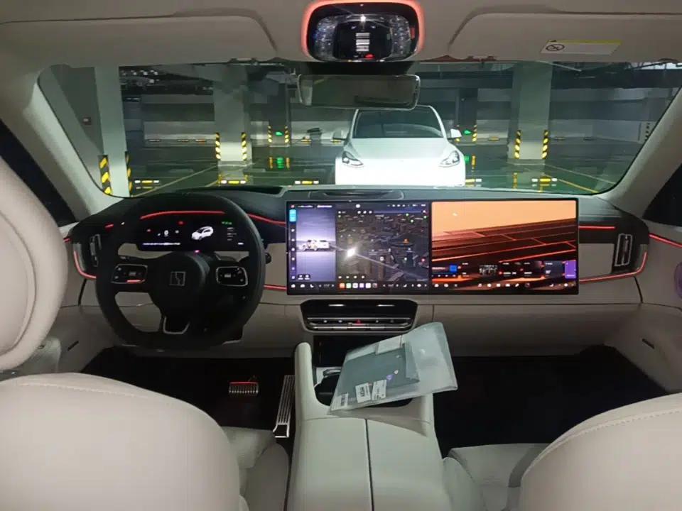 Zeekr 8X 2026 Model Ultra+ Edition 70kWh — миниатюра 12