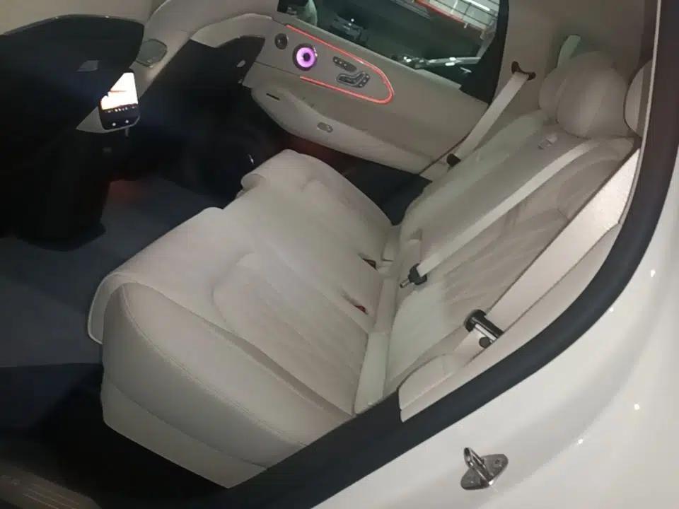 Zeekr 8X 2026 Model Ultra+ Edition 70kWh — миниатюра 20