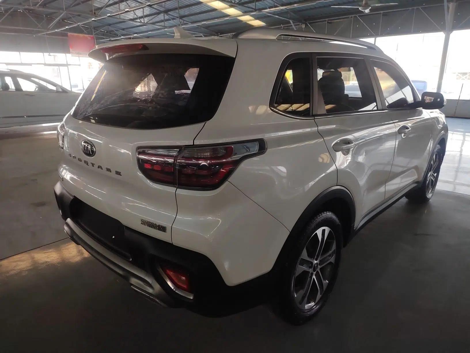 Kia Sportage R 2018 2.0L Automatic Smart Luxury Version China V Standard — миниатюра 4