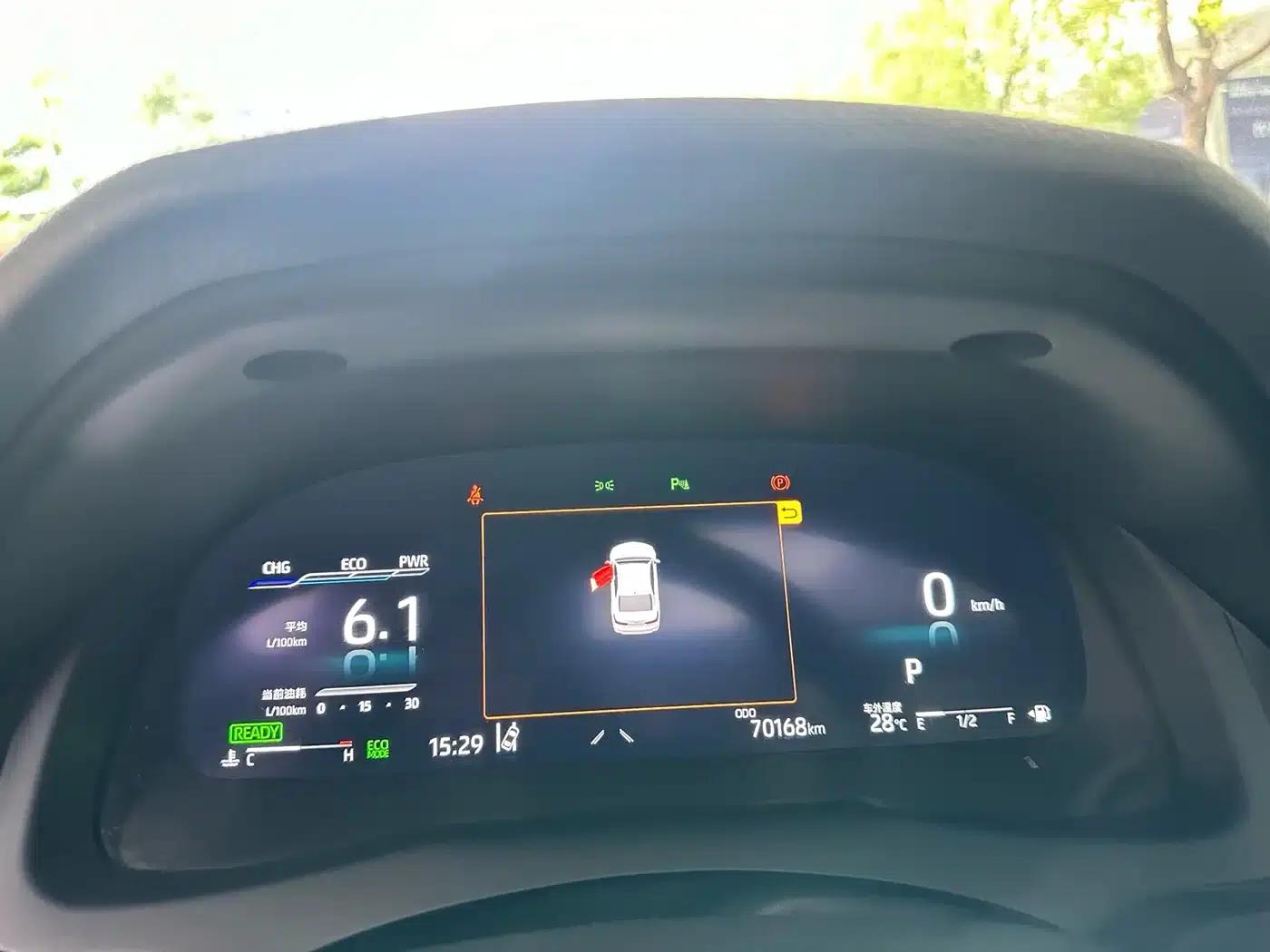 Camry 2021 Hybrid 2.5HG Luxury Edition — миниатюра 5