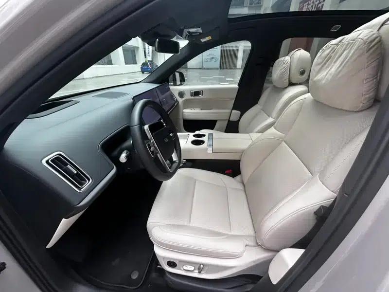 Li Auto L6 2024 Max Edition — миниатюра 6