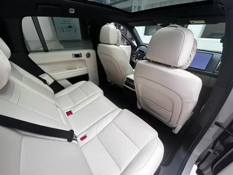 Li Auto L6 2024 Max Edition — миниатюра 8