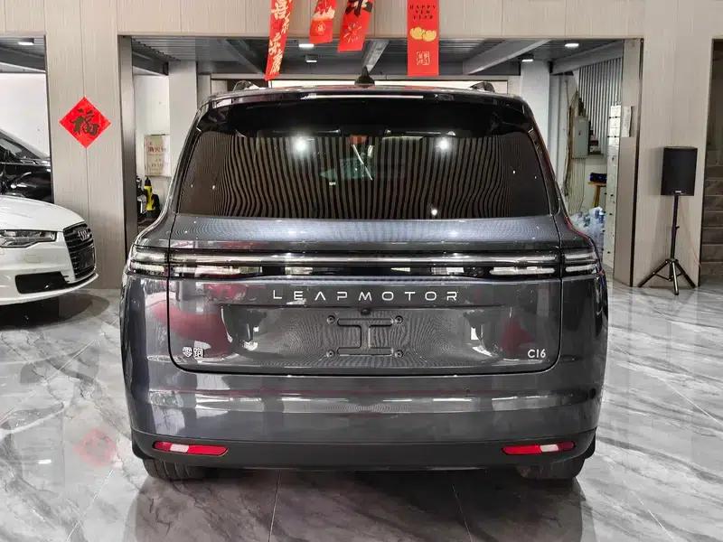 Leapmotor C16 2024 Range Extended Electric 200 Premium Edition — миниатюра 6