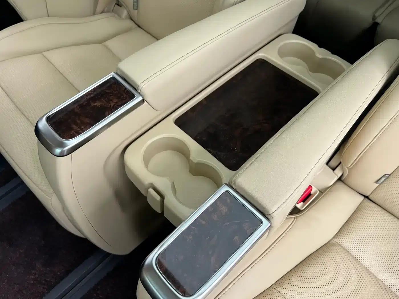 2018 Alphard Facelift 3.5L Luxury Edition — миниатюра 4