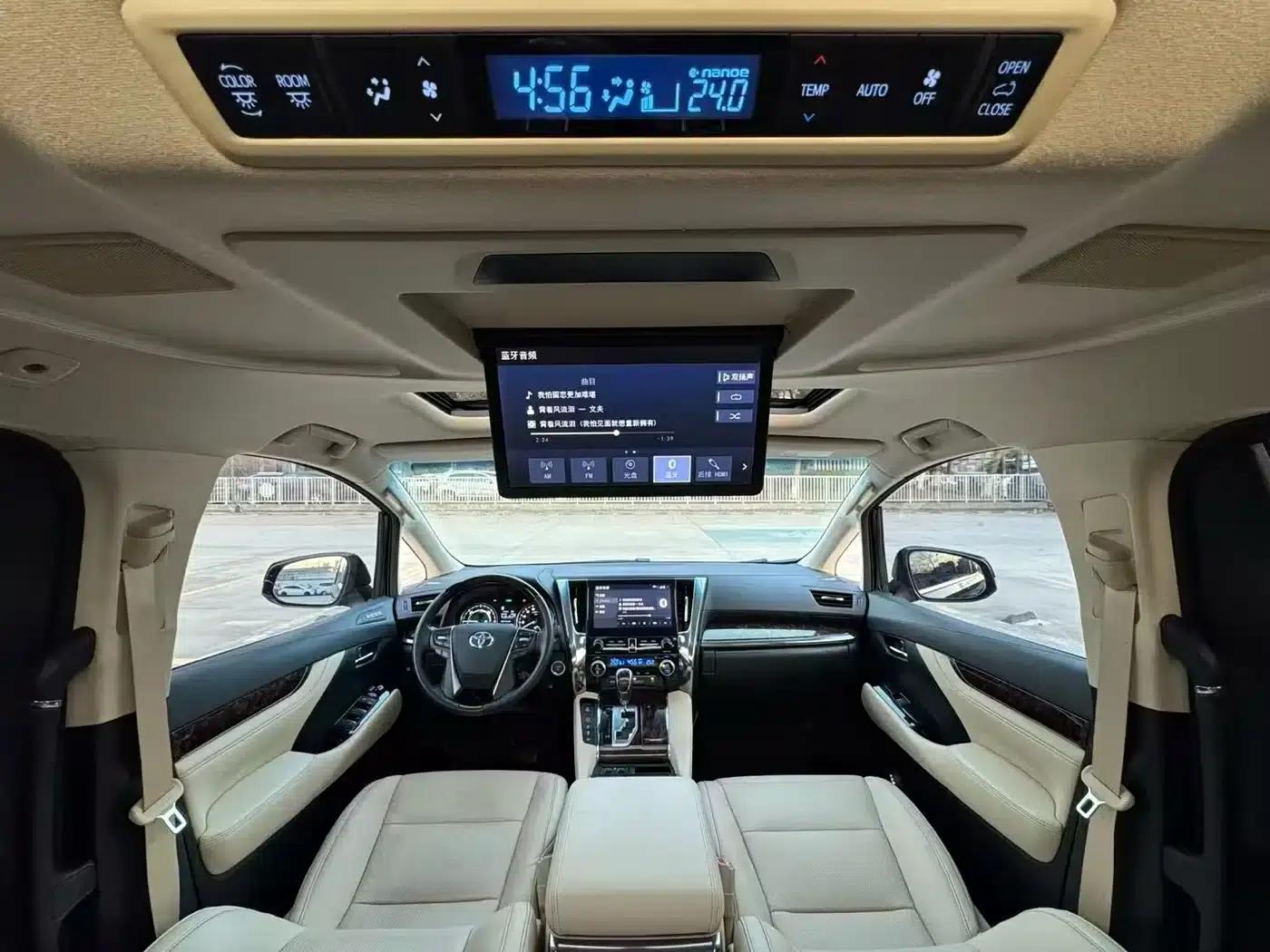 2021 Alphard Hybrid 2.5L Luxury Edition — миниатюра 4