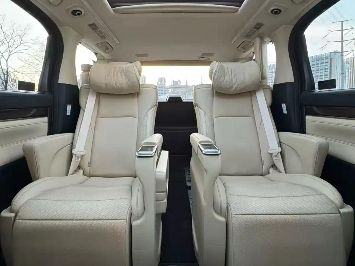 2021 Alphard Hybrid 2.5L Luxury Edition — миниатюра 7