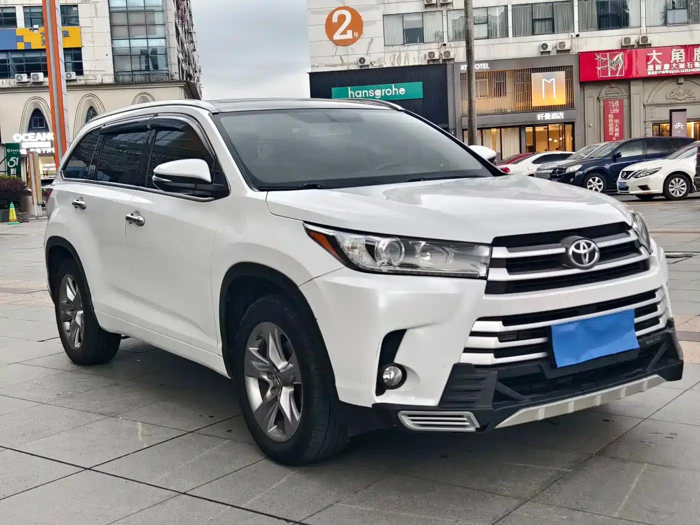 2015 Highlander 2.0T AWD Luxury 7-seater — миниатюра 3