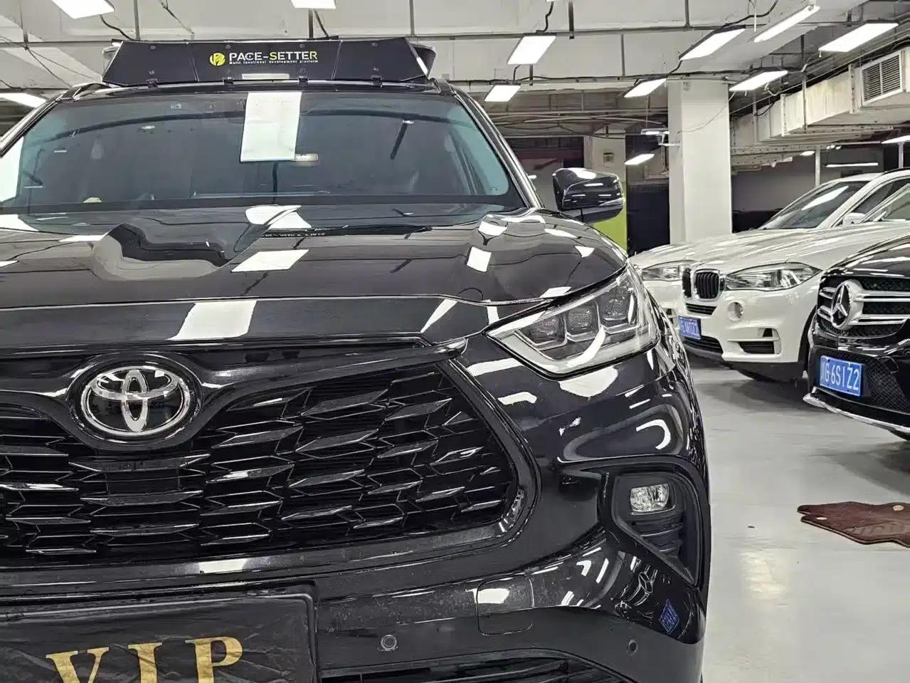 2022 Toyota Highlander 380T AWD Premium 7-seater — миниатюра 4