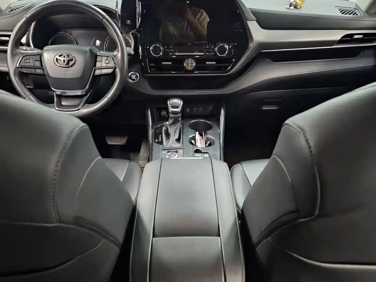 2022 Toyota Highlander 380T AWD Premium 7-seater — миниатюра 10