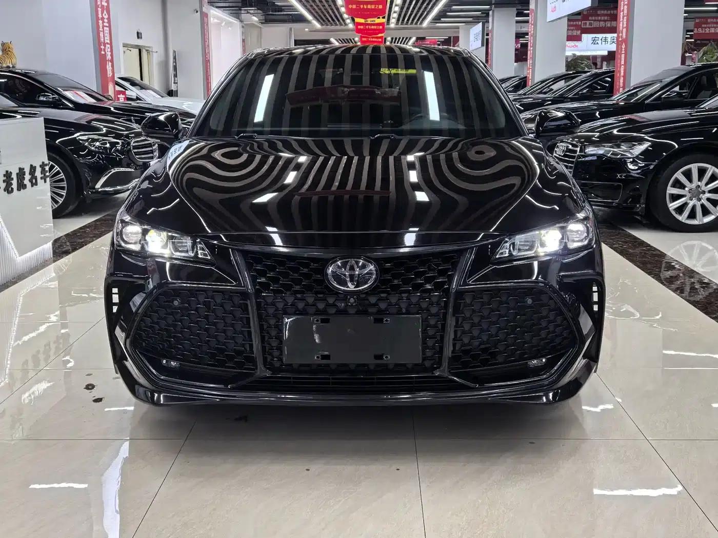 2019 Toyota Avalon 2.0L XLE Premium Edition (China VI Emission Standard) — миниатюра 2