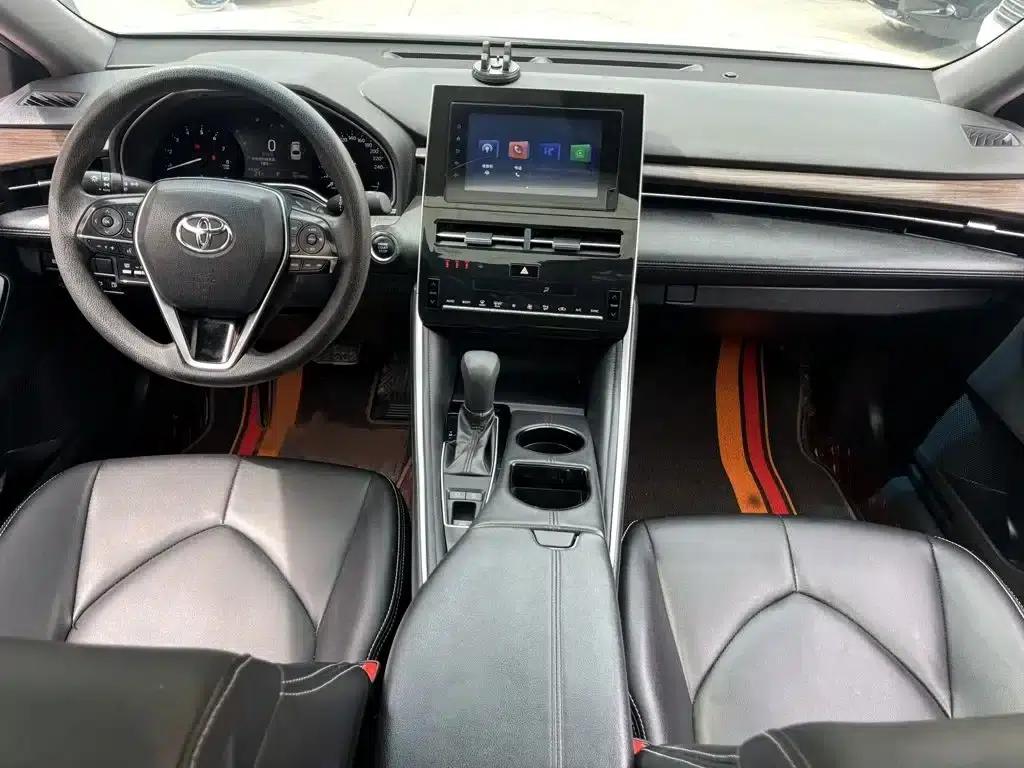 2022 Toyota Avalon 2.0L Entry-level Edition — миниатюра 12