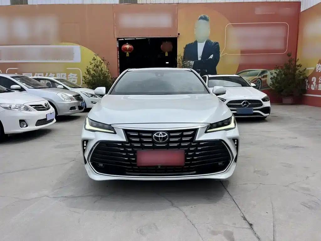 2022 Toyota Avalon 2.0L Entry-level Edition — миниатюра 7