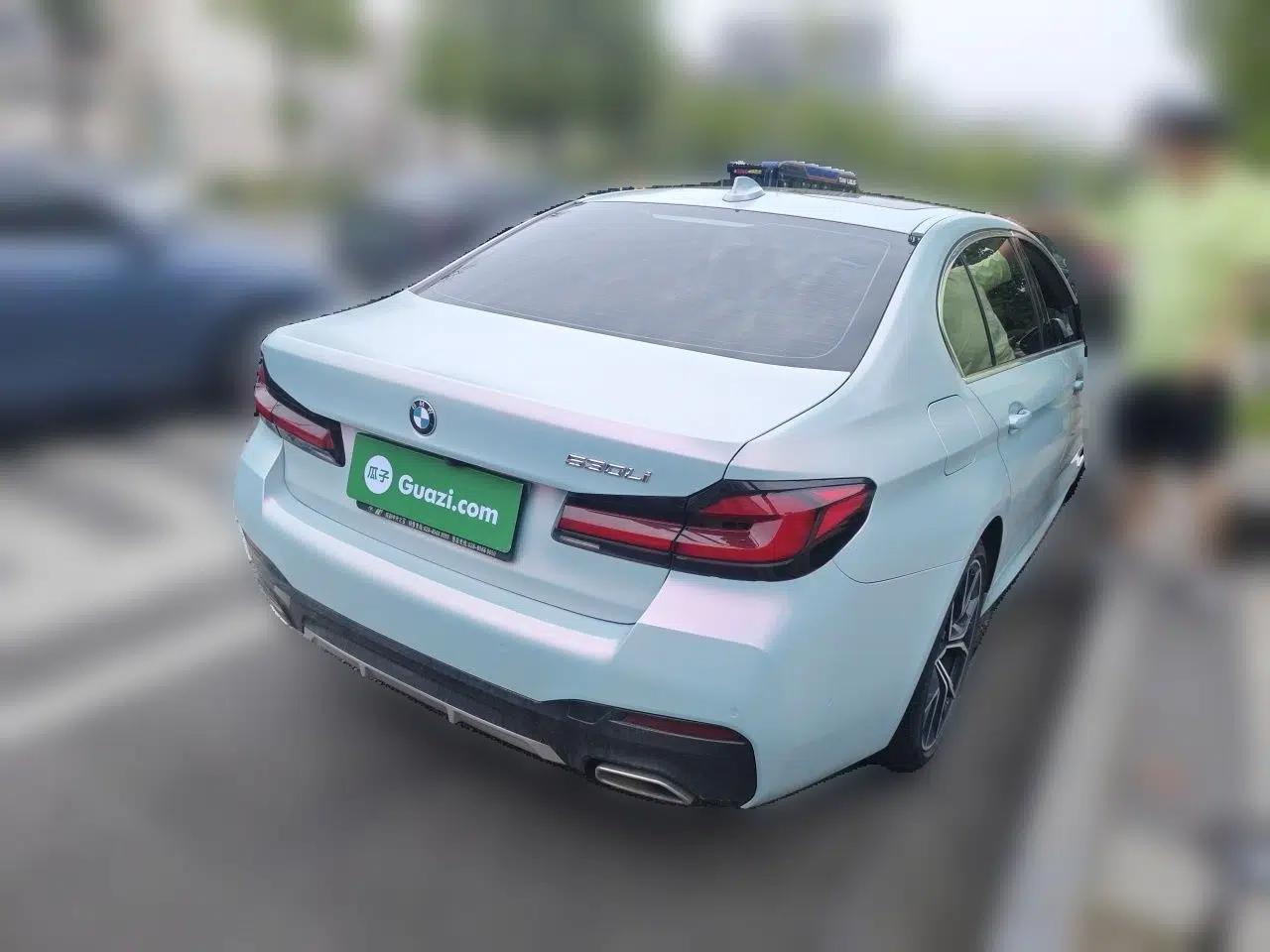 BMW 5 Series 2022 Restyled 530Li Luxury Edition M Sport Package — миниатюра 6