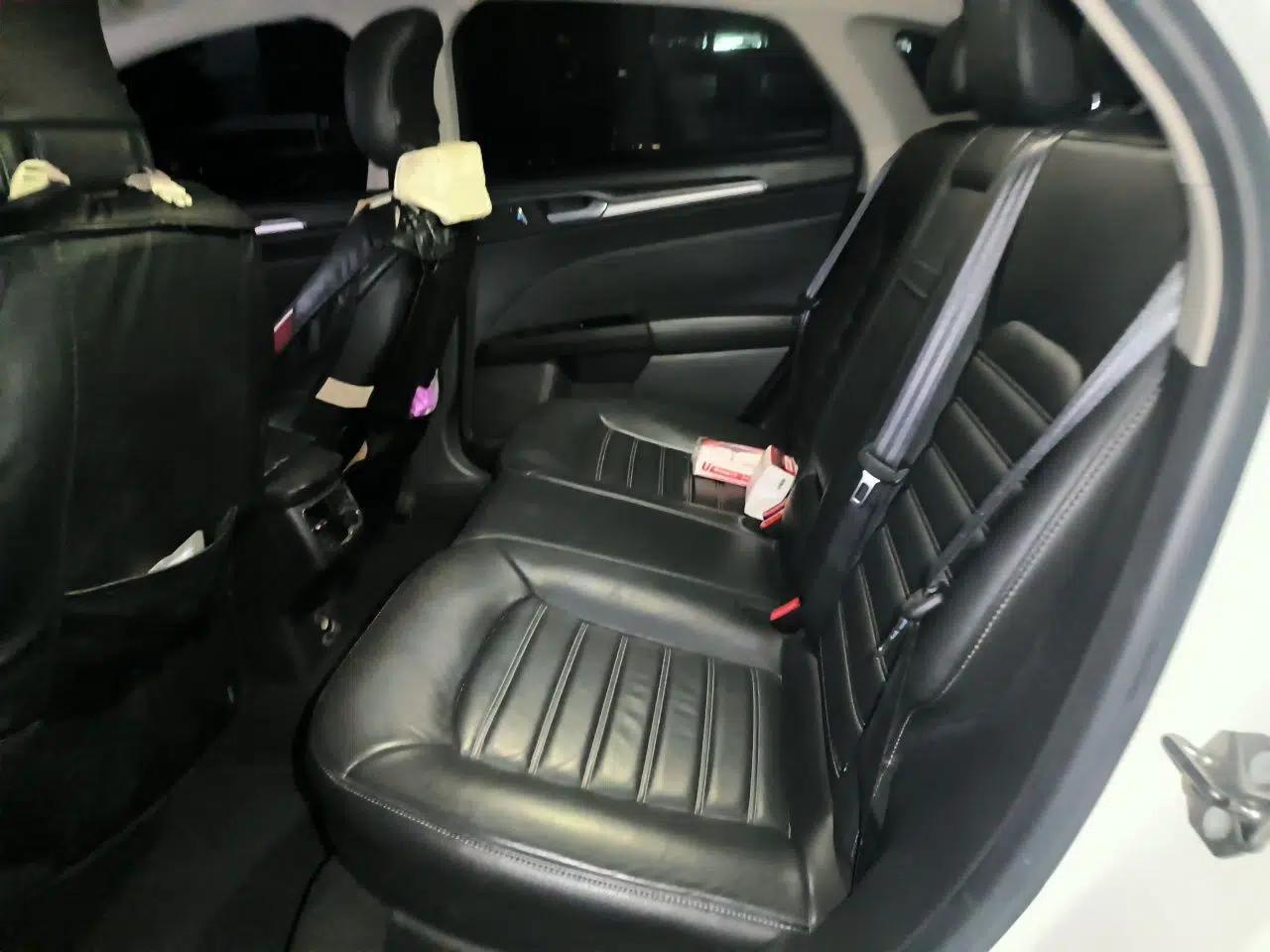 Ford Mondeo 2013 1.5L GTDi180 Fashion Edition — миниатюра 17
