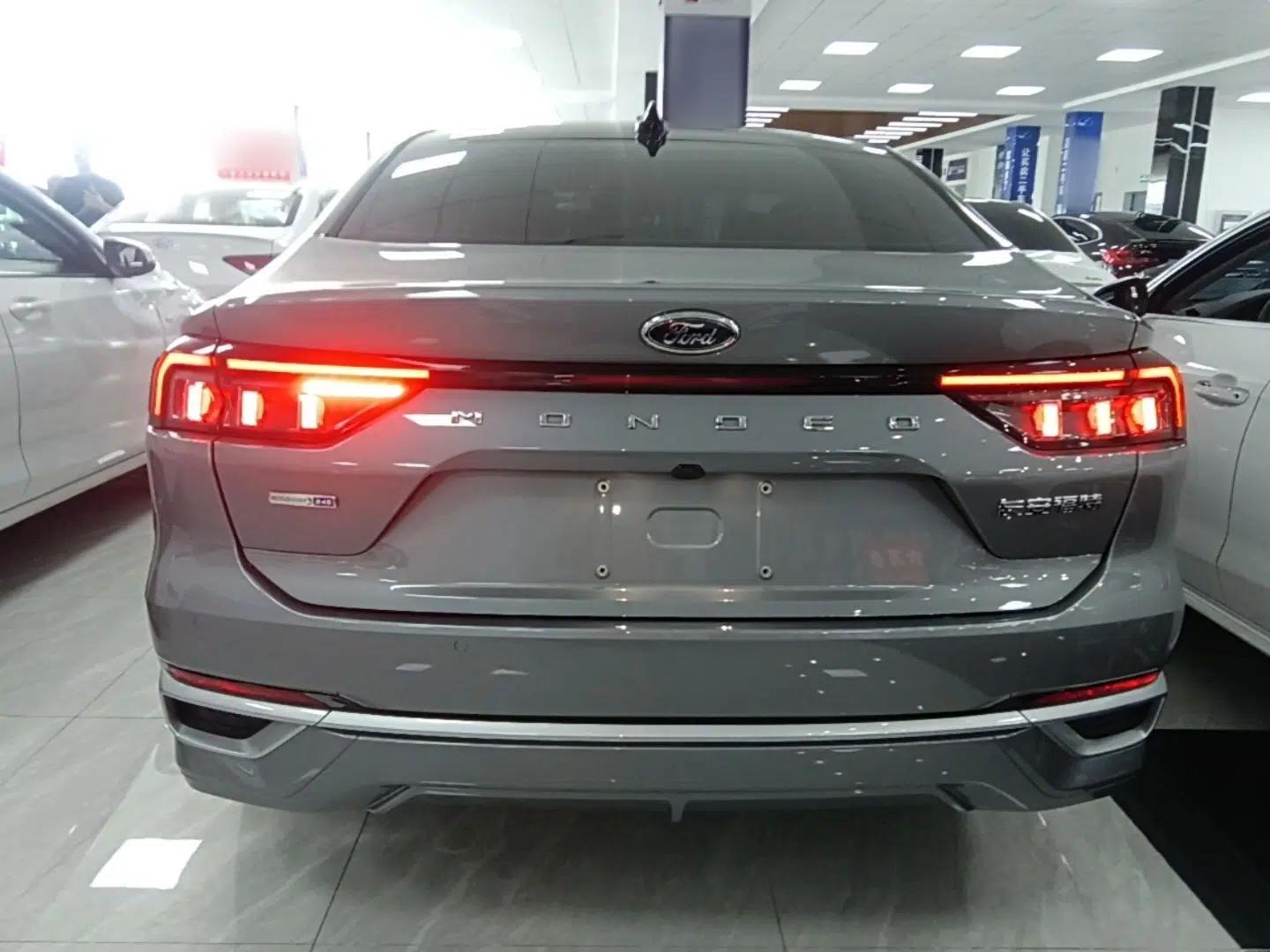 Ford Mondeo 2022 Restyled EcoBoost 245 Luxury Version — миниатюра 5