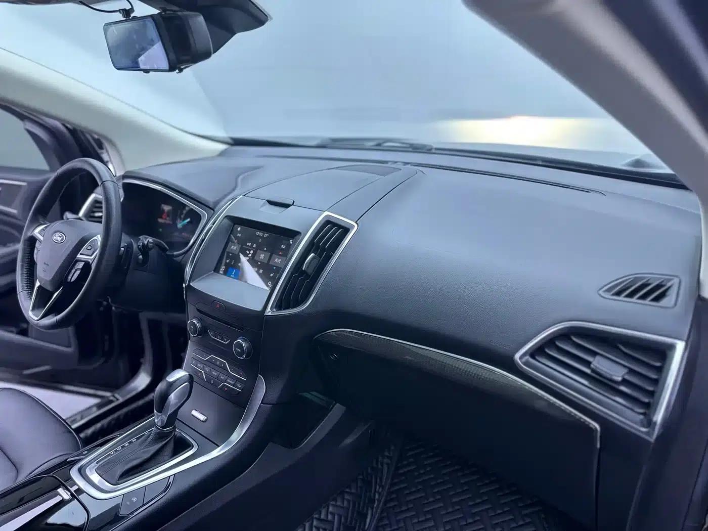 Edge 2018 EcoBoost 245 2WD Luxury 7-seater (National V Emission Standard) — миниатюра 21
