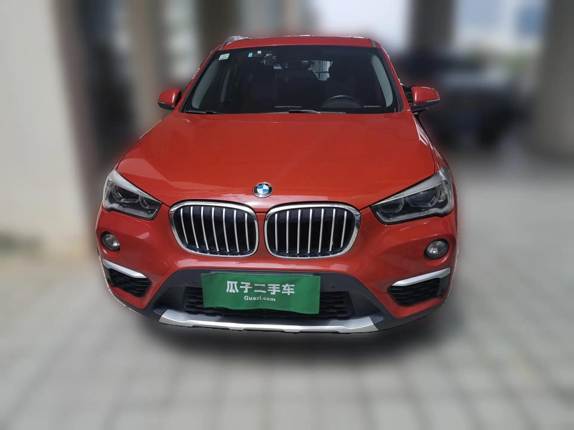 BMW X1 2016 sDrive20Li Luxury Model — миниатюра 2