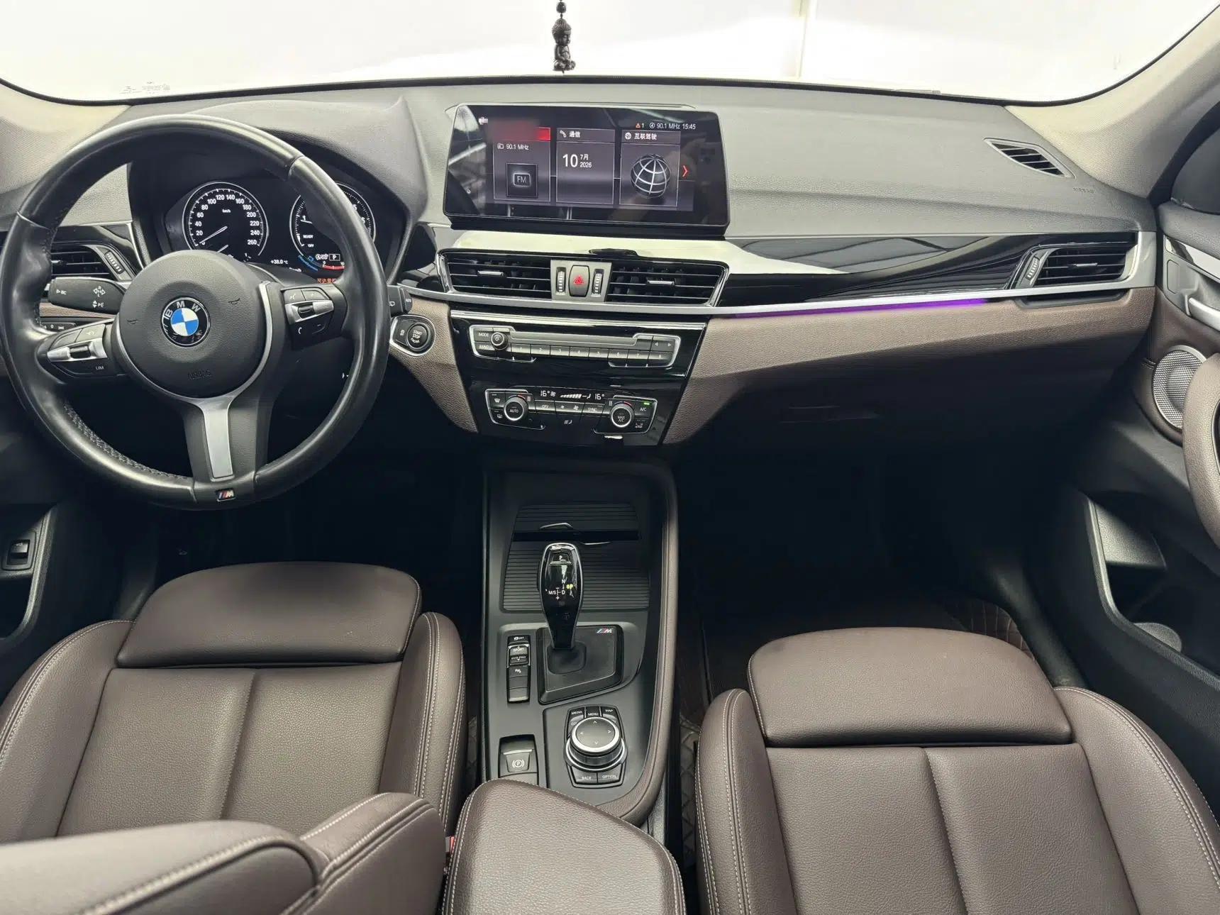 BMW X1 2022 sDrive25Li Leading Model — миниатюра 10