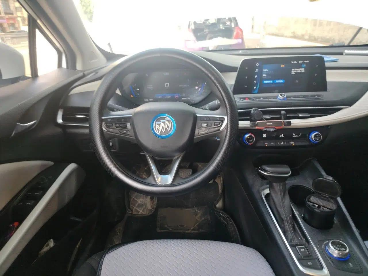 Buick Velite 6 2020 Plug-in Hybrid Connected Fashion Model — миниатюра 10