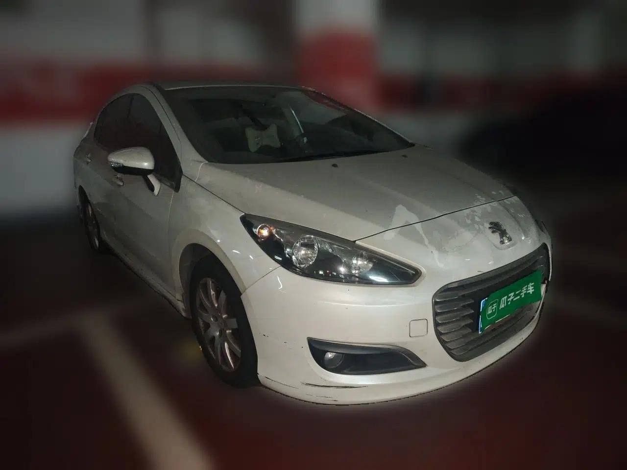 Peugeot 308 2014 Enjoyment Edition Classic 1.6L Automatic Fashion Model — миниатюра 3