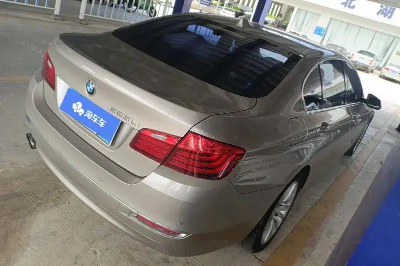 2017 BMW 5 Series 525Li Luxury Design Package — миниатюра 3
