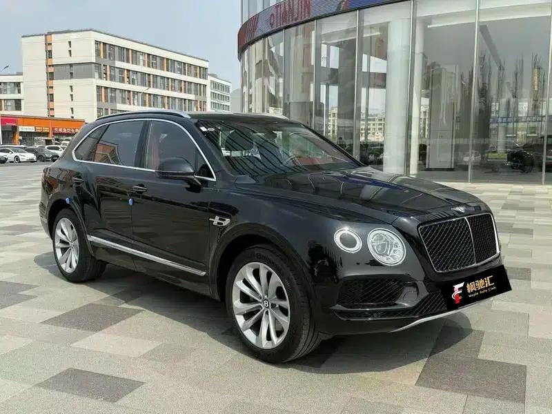 Bentayga 2018 4.0T V8 — миниатюра 3