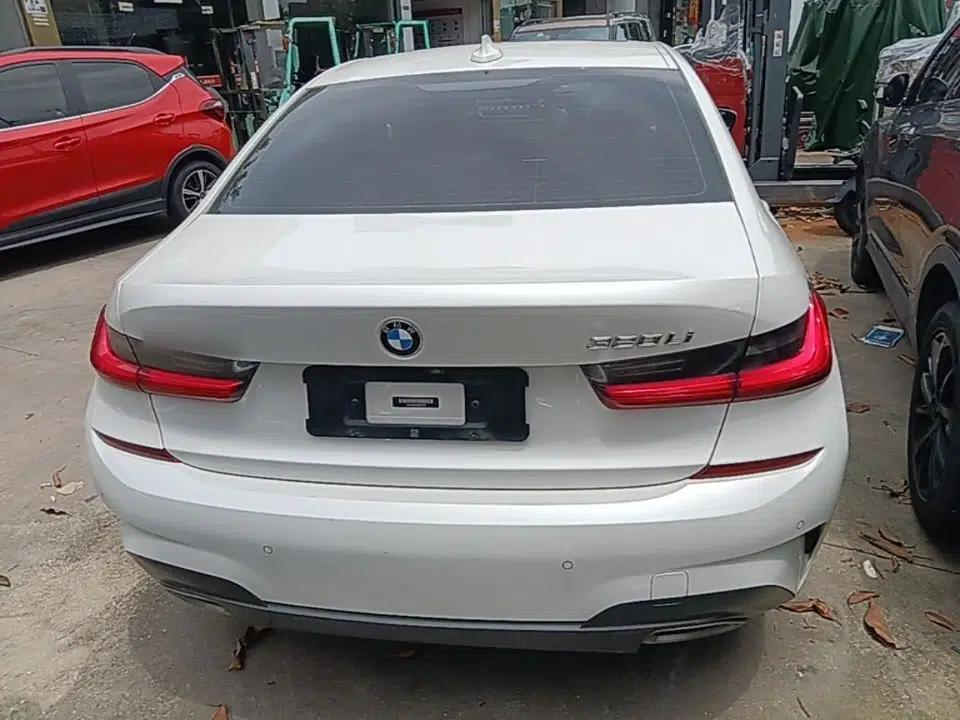 BMW 3 Series 2021 Facelifted 320Li M Sport Package — миниатюра 5
