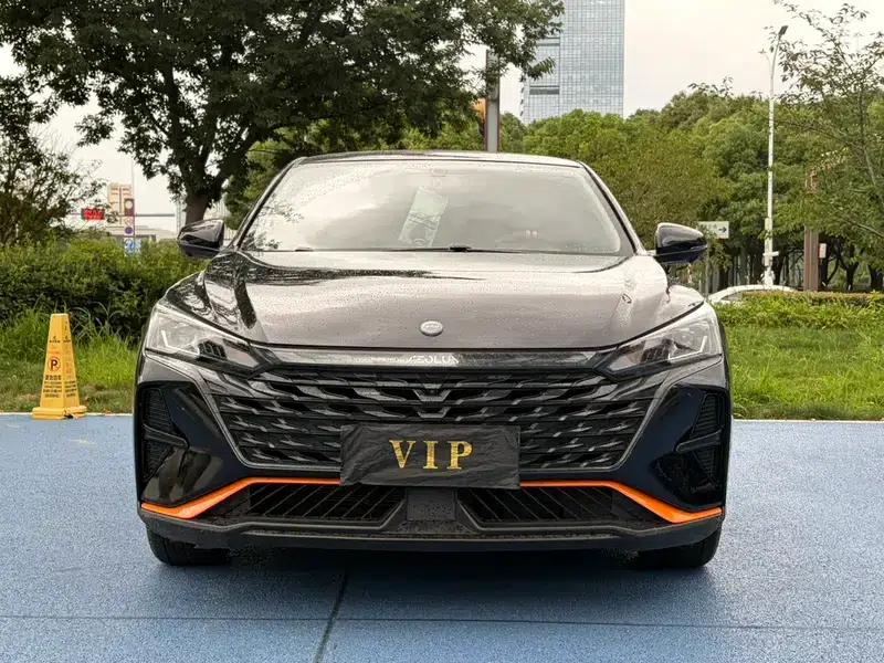 Aeolus Yixuan 2023 Facelift 1.5L Automatic Wind Chaser Edition — миниатюра 2