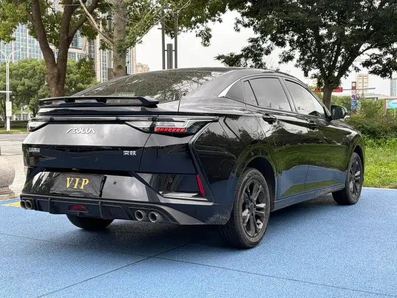 Aeolus Yixuan 2023 Facelift 1.5L Automatic Wind Chaser Edition — миниатюра 6